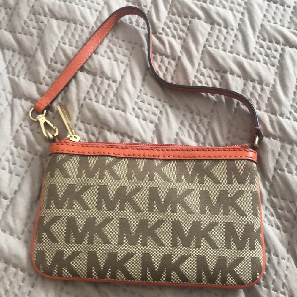Michael Kors wristlet